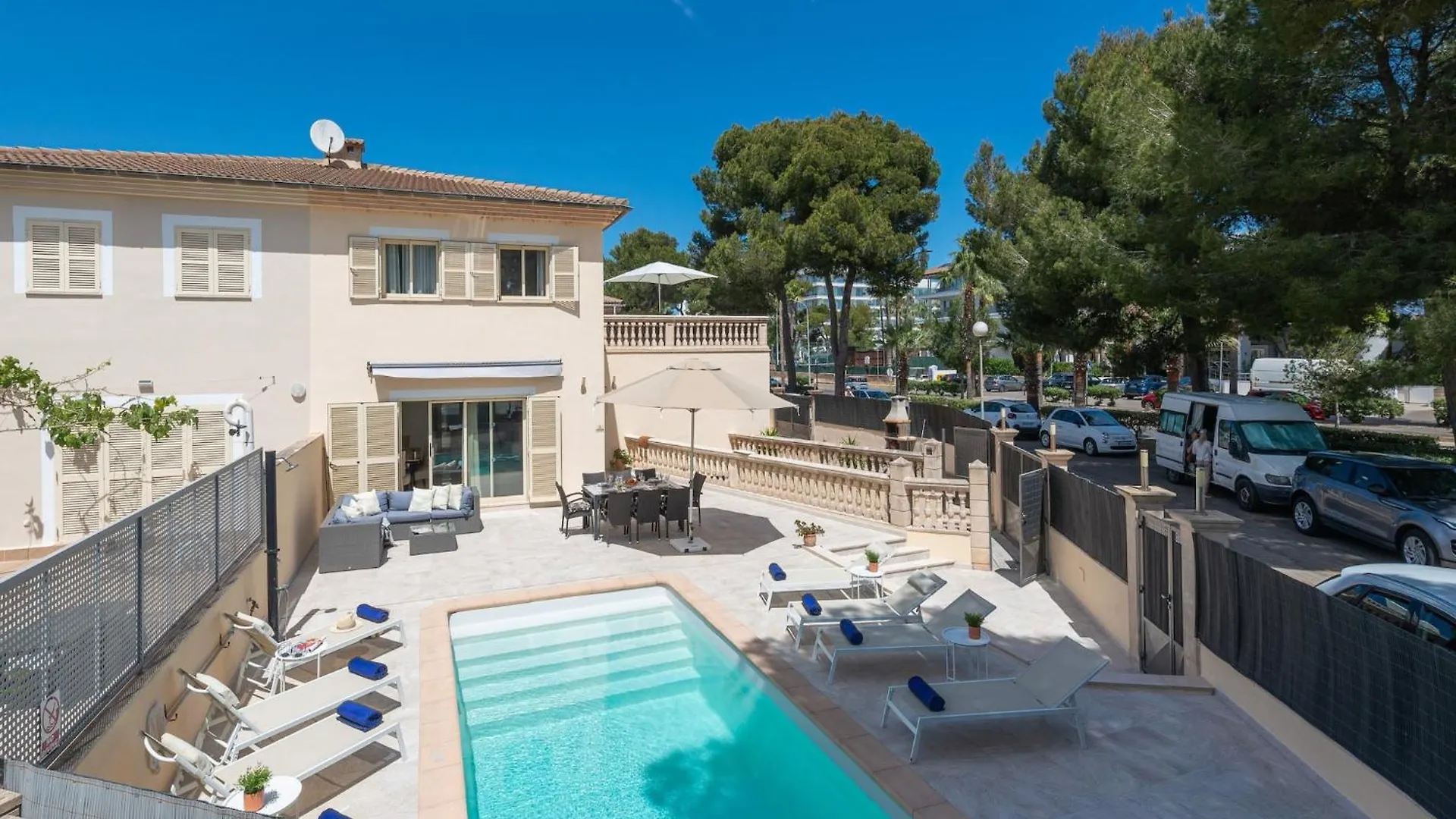 Stunning Holiday Home In Playa De Muro